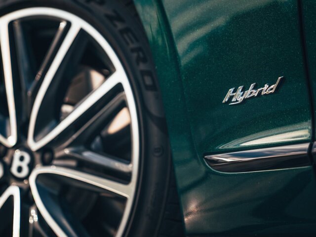 Bentley Flying Spur Hybrid - 2021
