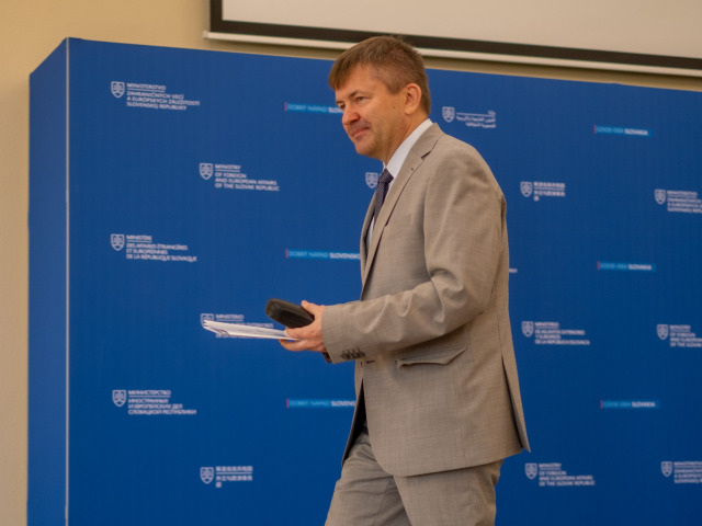 Igor Leščeňa lescena