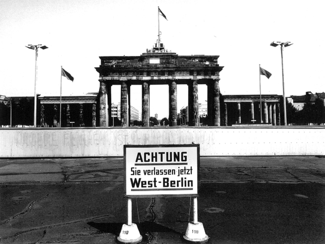 Berlínsky múr, Brandenburská brána