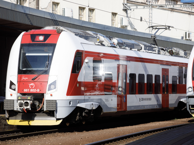 ZSSK: Dostali príspevok 76 284 000 eur