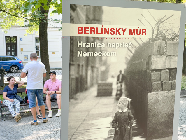 Výstava Berlínsky múr