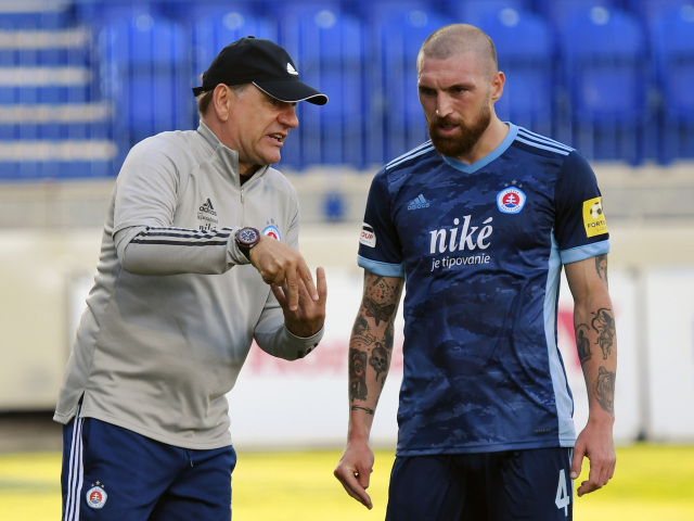 SR futbal FL 1. kolo Liptovský Mikuláš Slovan weiss
