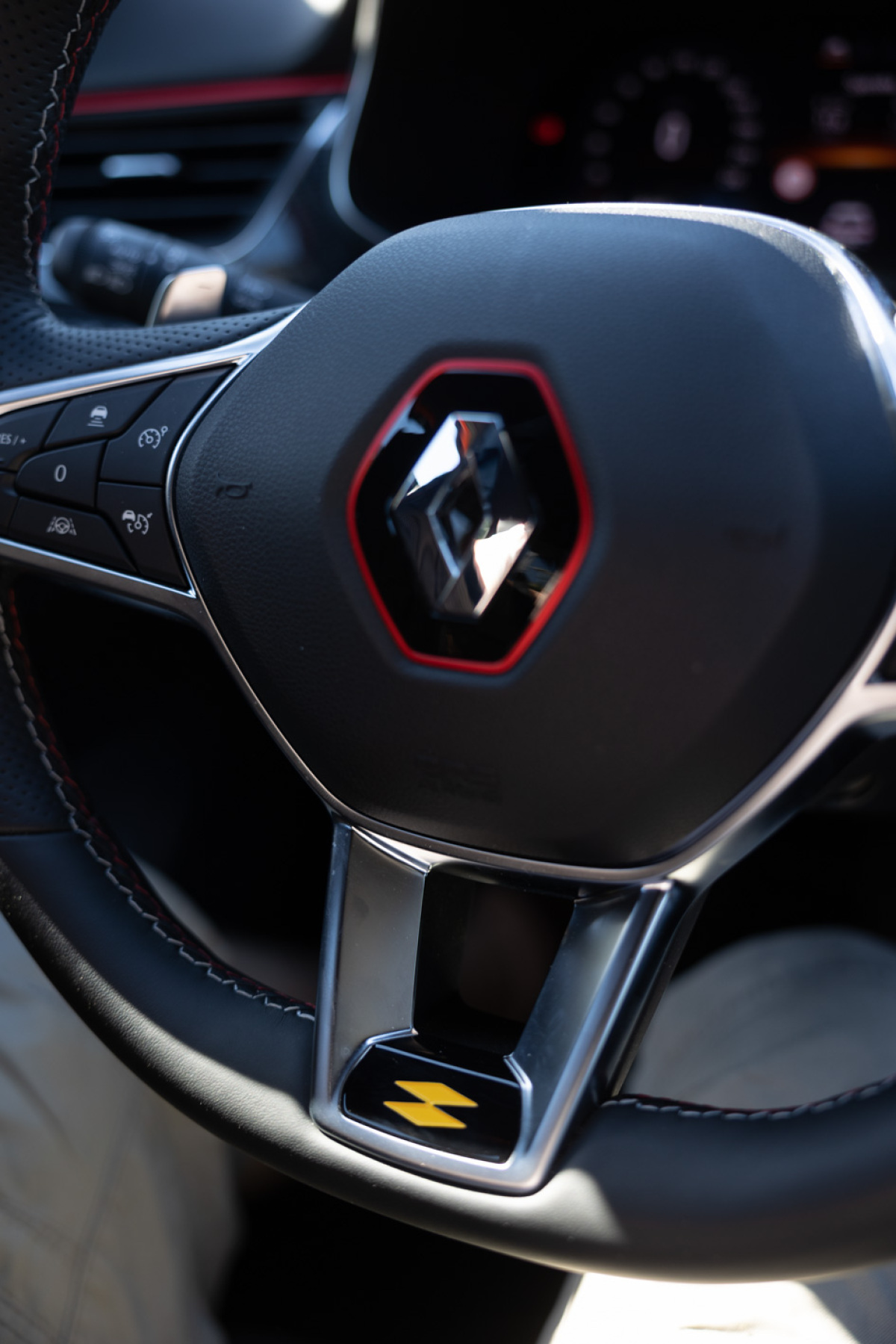 Renault Arkana 1,3 TCe 140 R.S. Line - test 2021
