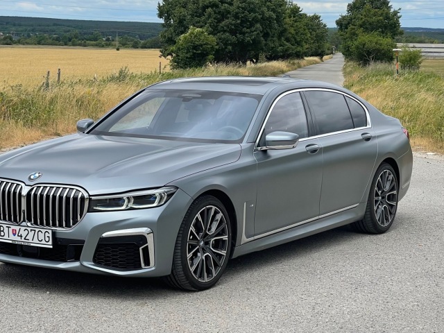 BMW 740Ld xDrive (2021)