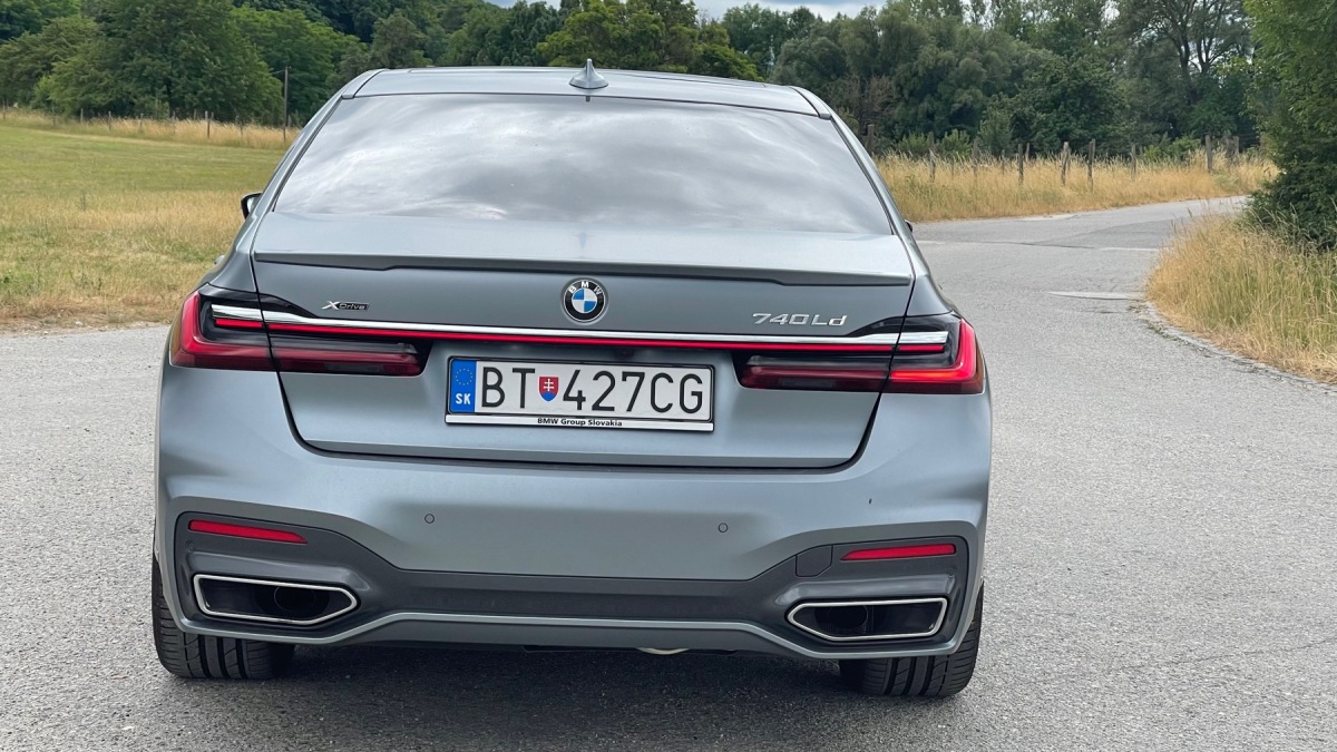 BMW 740Ld xDrive (2021)