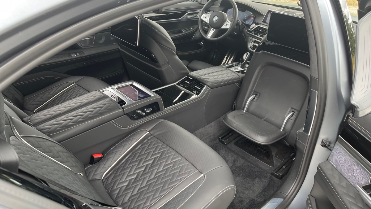 BMW 740Ld xDrive (2021)