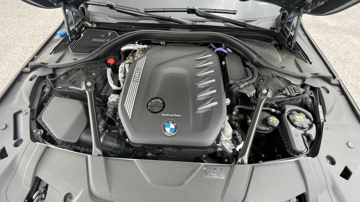 BMW 740Ld xDrive (2021)