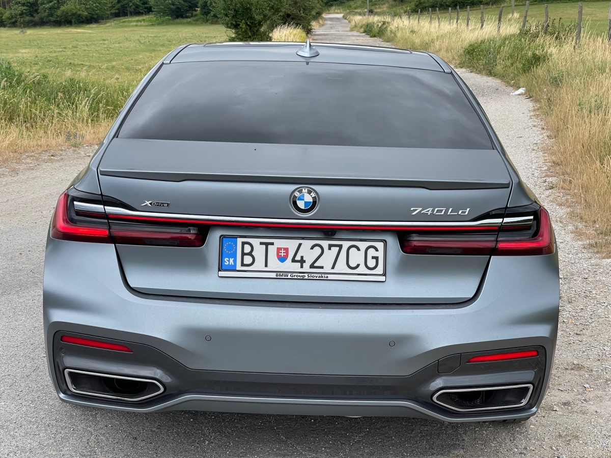 BMW 740Ld xDrive (2021)