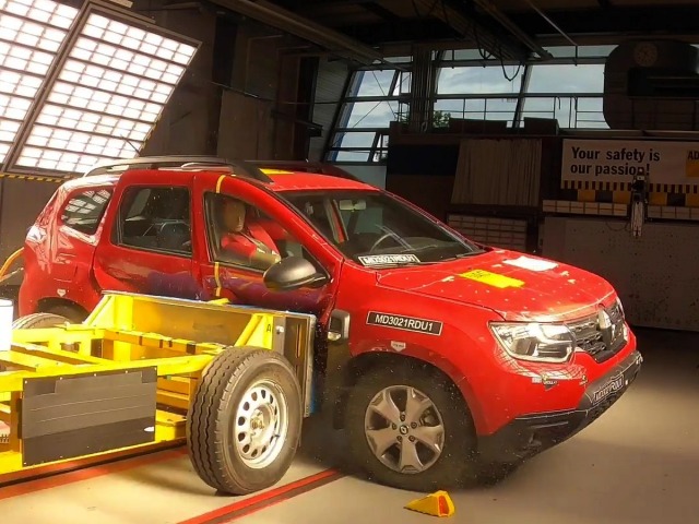Renault Duster - Latin NCAP 2021