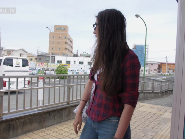mall tv, Naomi v Japonsku