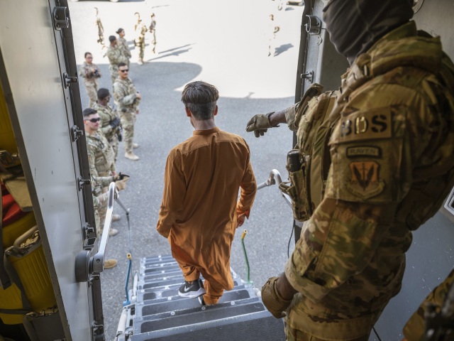 Afganistan / Lietadlo / Vojak / Armáda /