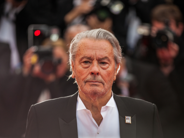 delon