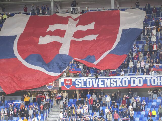 SR Bratislava šport Futbal MS2022 kval. H Cyprus BAX