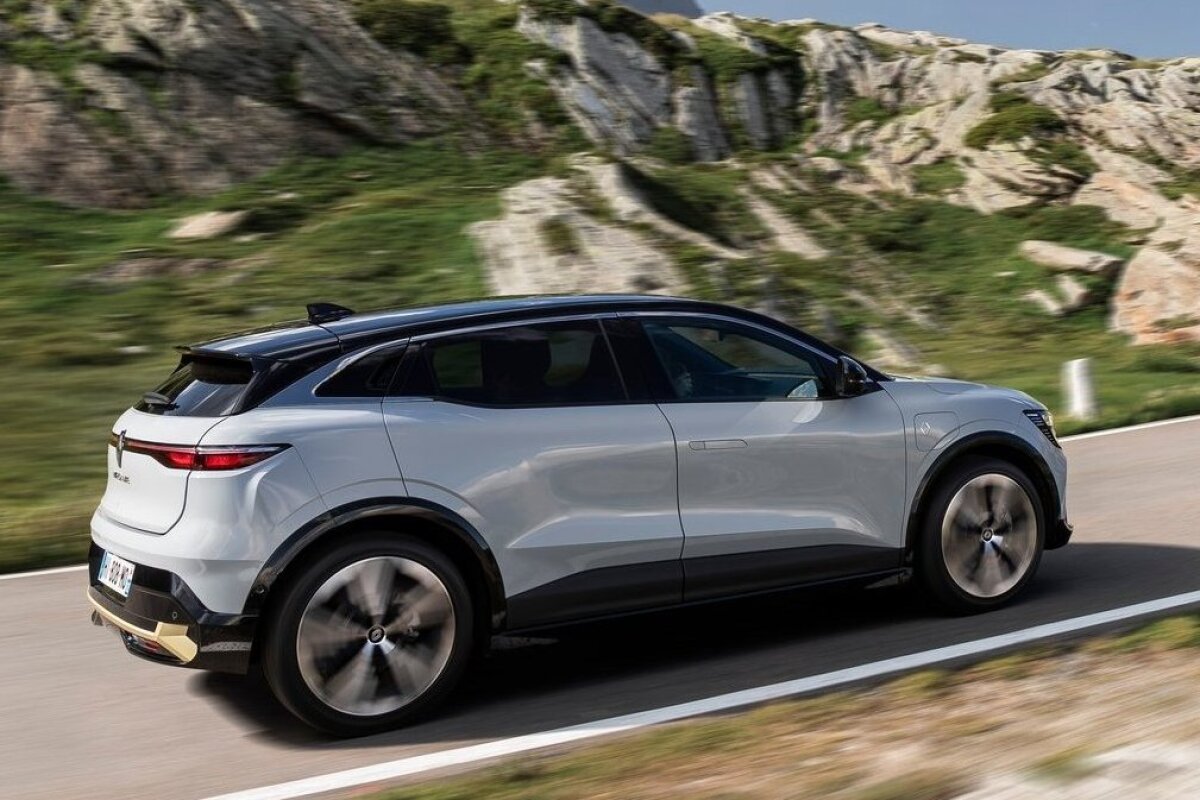 Renault Mégane E-Tech - 2022