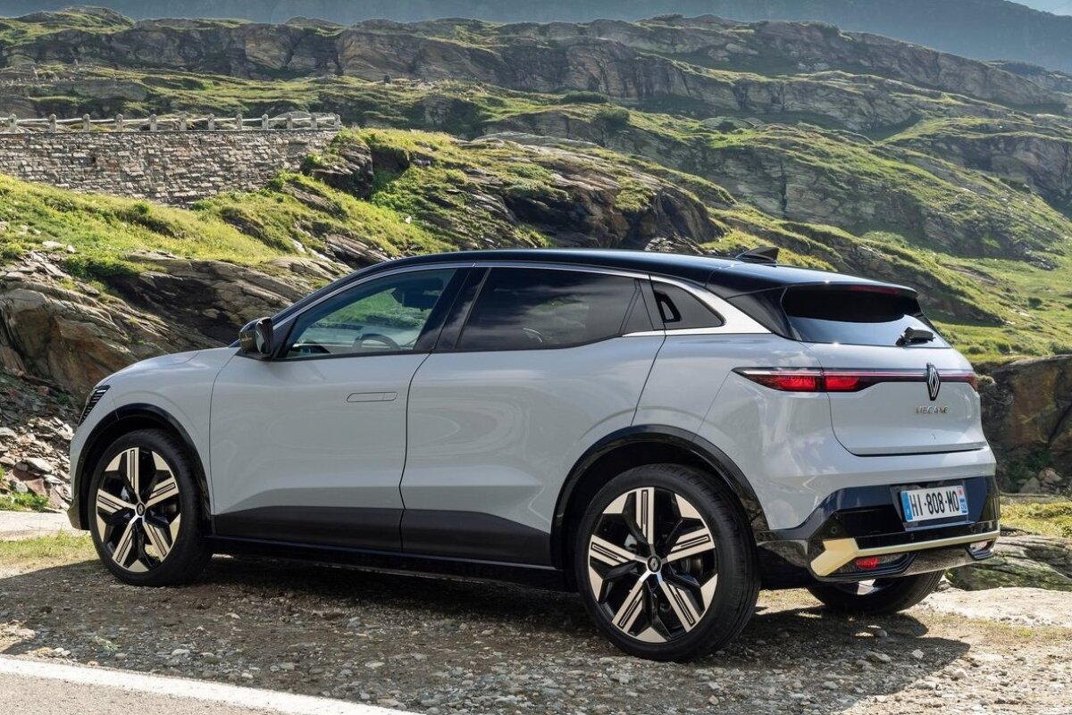 Renault Mégane E-Tech - 2022
