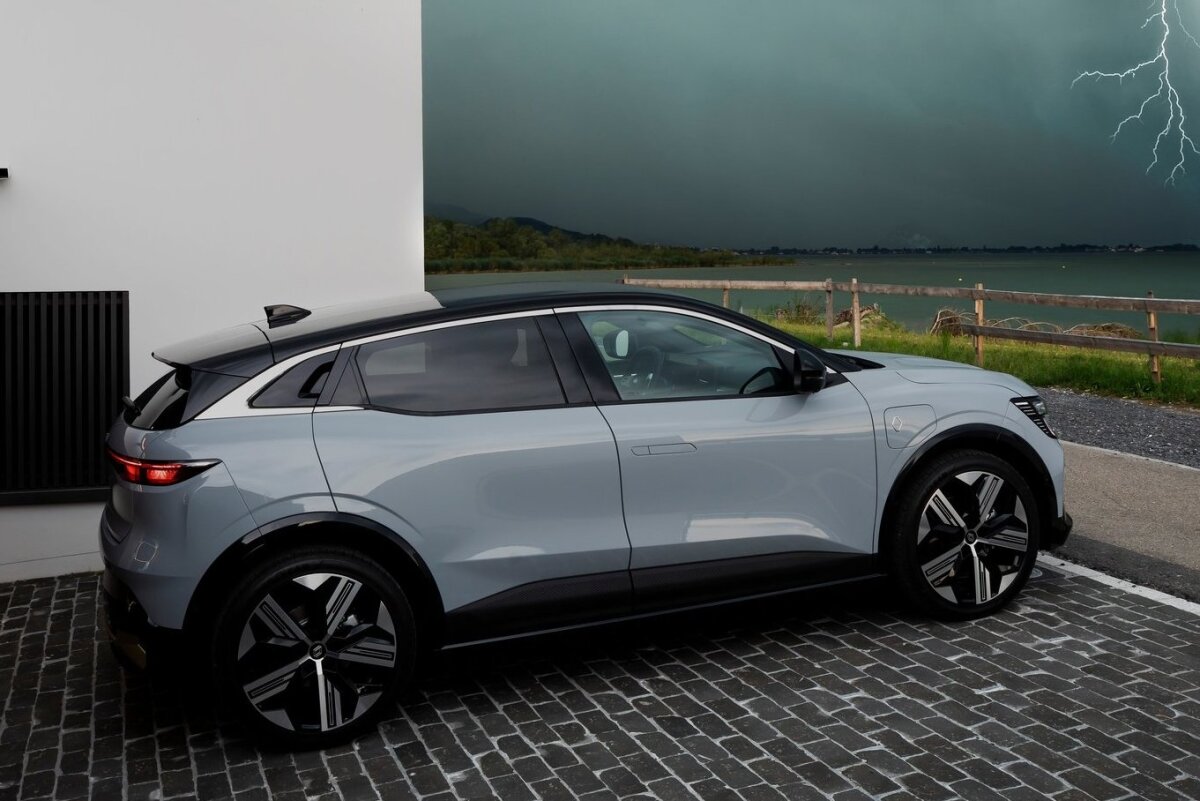 Renault Mégane E-Tech - 2022