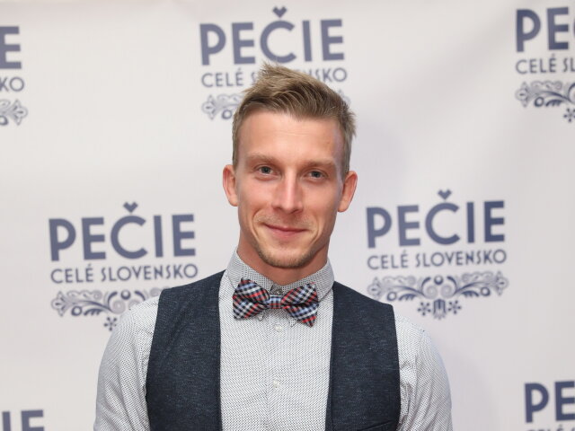 Juraj Baca  moderator sou Pecie cele Slovensko  2 