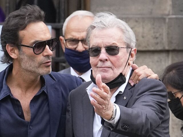 France Obit Belmondo