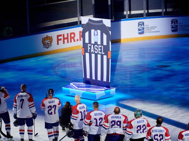 René Fasel, exhibícia