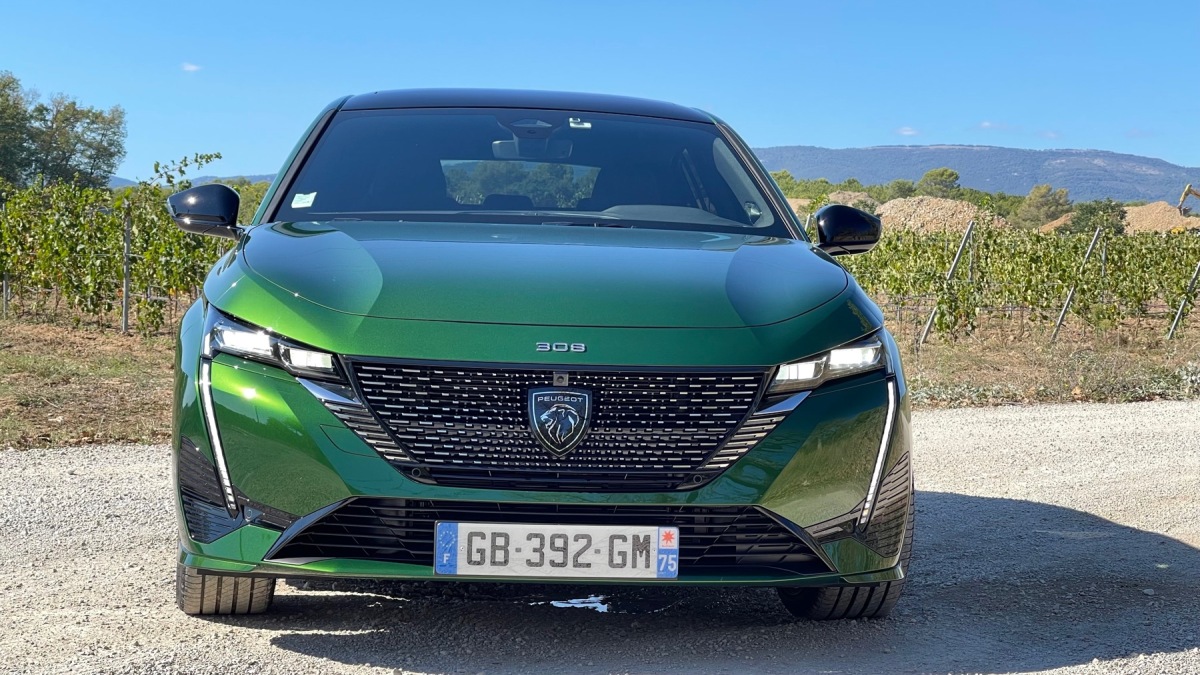 Peugeot 308 1.2 PureTech 130k EAT8 (2021)