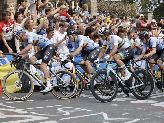 Tim Declercq, Wout van Aert, Tiesj Benoot, Michael Matthews