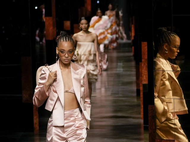 Italy Fashion Fendi