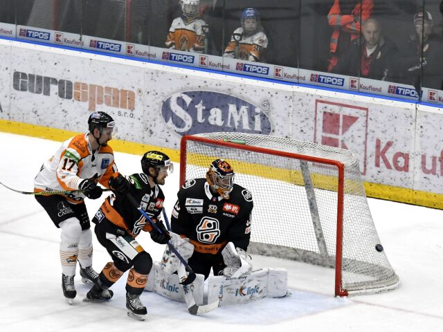SR Hokej TEL 3.kolo Michalovce Košice KEX
