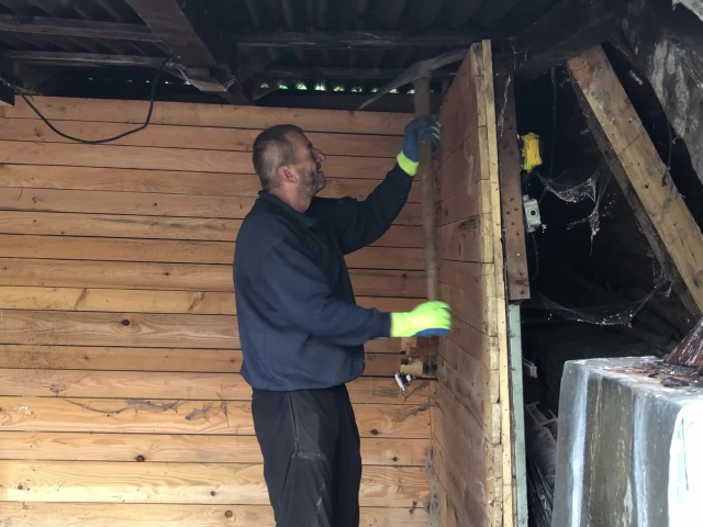 Ružín, čistenie od nelegálnych objektov