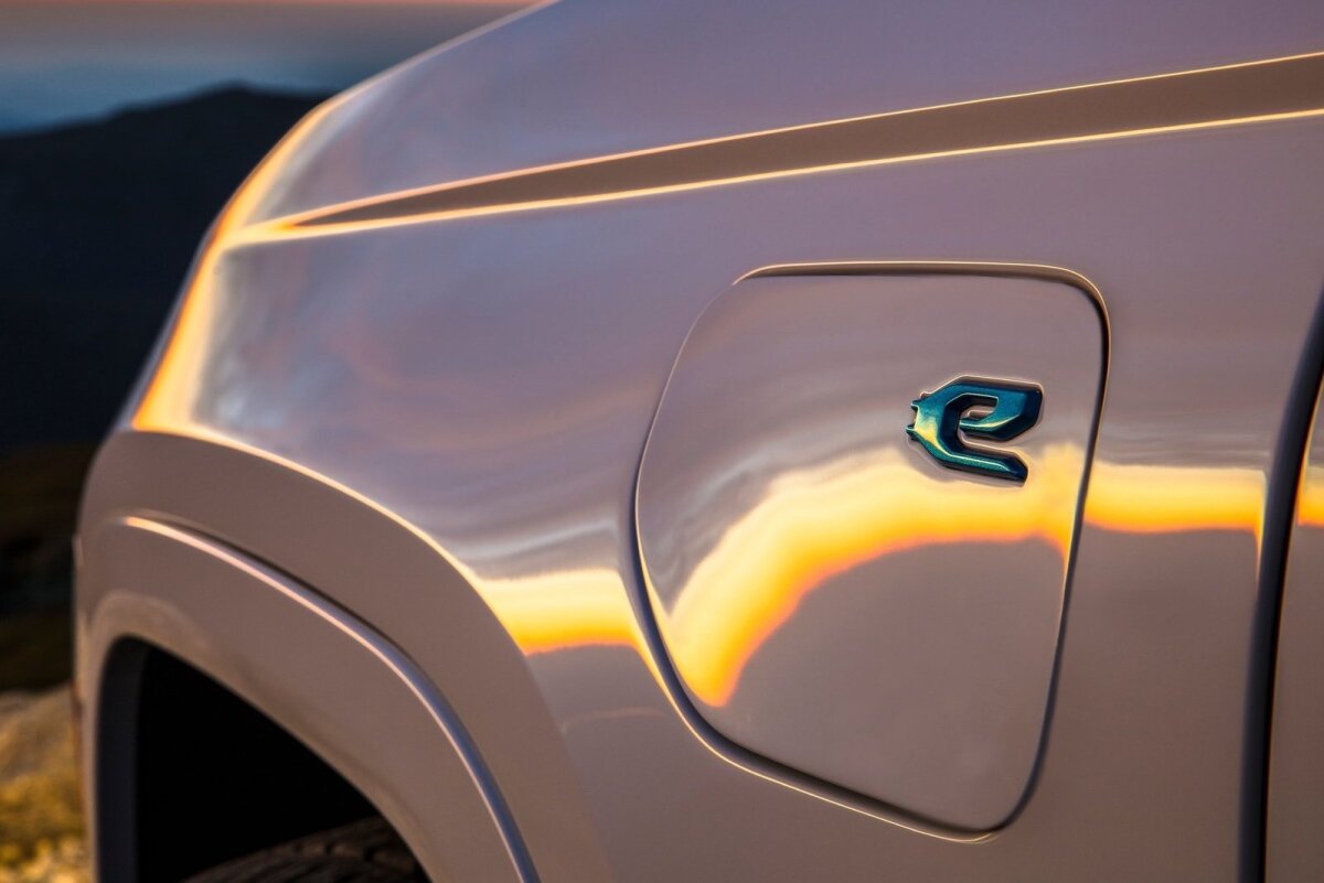 Jeep Grand Cherokee - 2021
