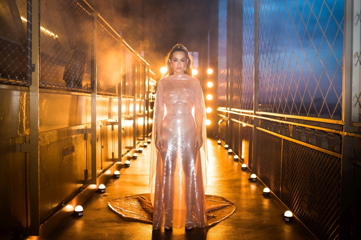 FENDI Bespoke Look for Rita Ora- Paris Live Performance 2  backgrid pictures