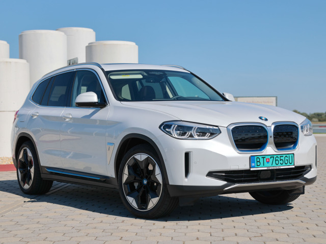 BMW iX3 - test 2021