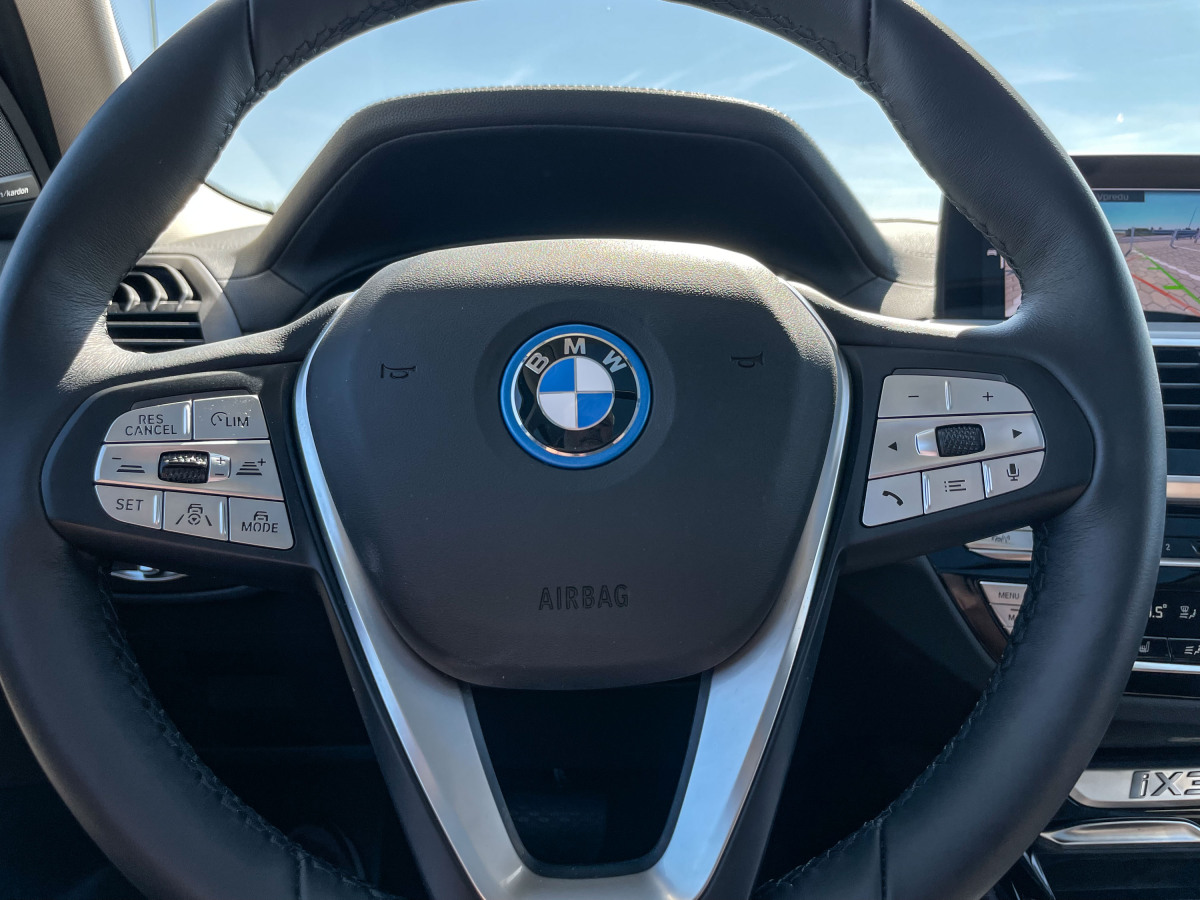 BMW iX3 - test 2021