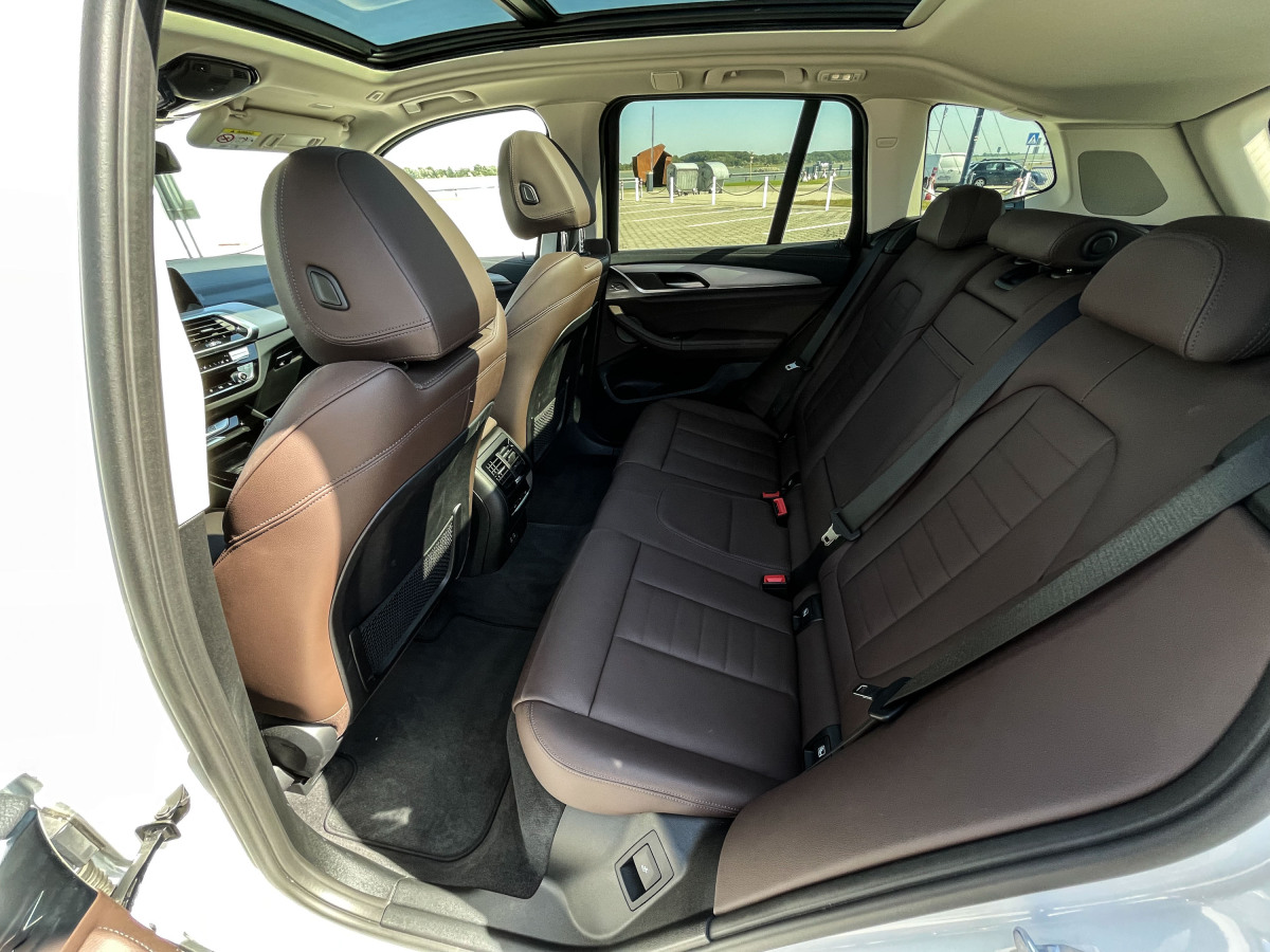 BMW iX3 - test 2021