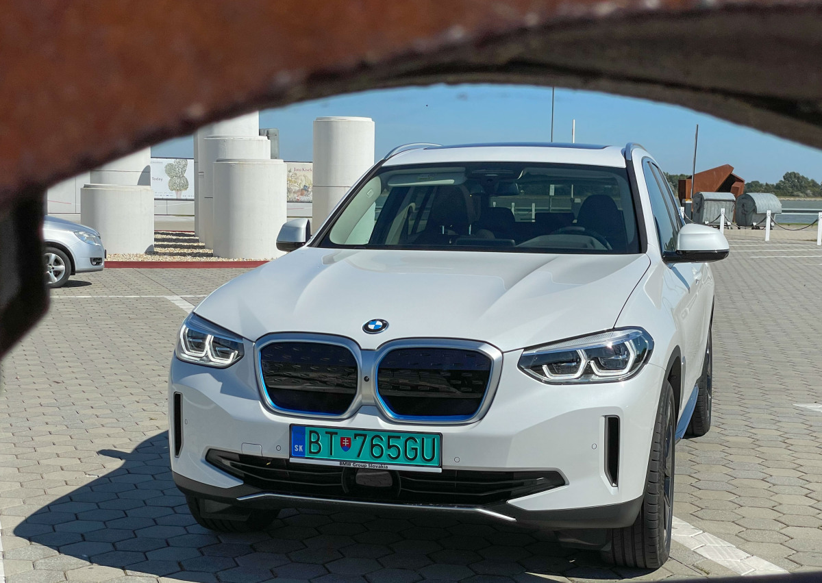 BMW iX3 - test 2021