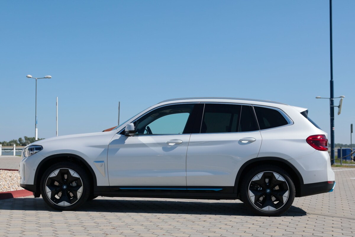BMW iX3 - test 2021