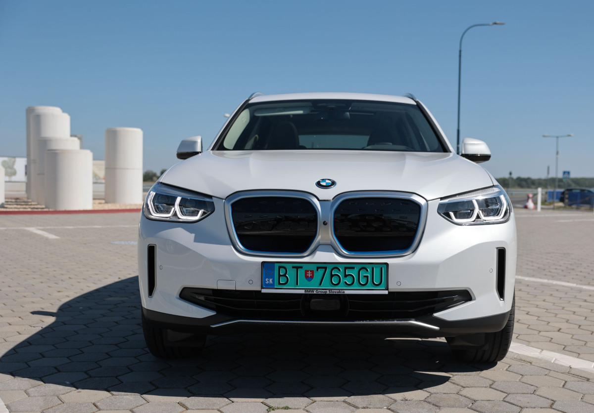 BMW iX3 - test 2021