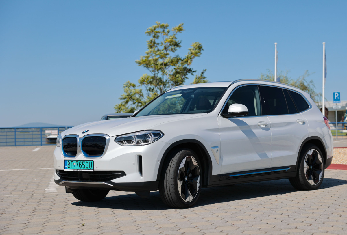 BMW iX3 - test 2021