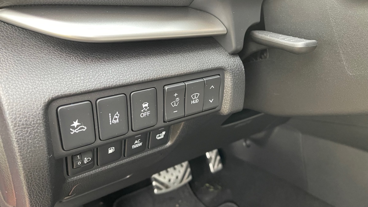 Mitsubishi Eclipse Cross PHEV (2021)