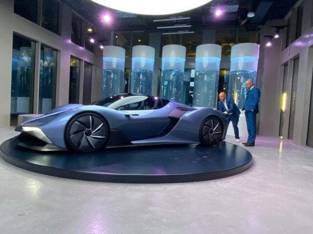 sulik auto expo dubaj