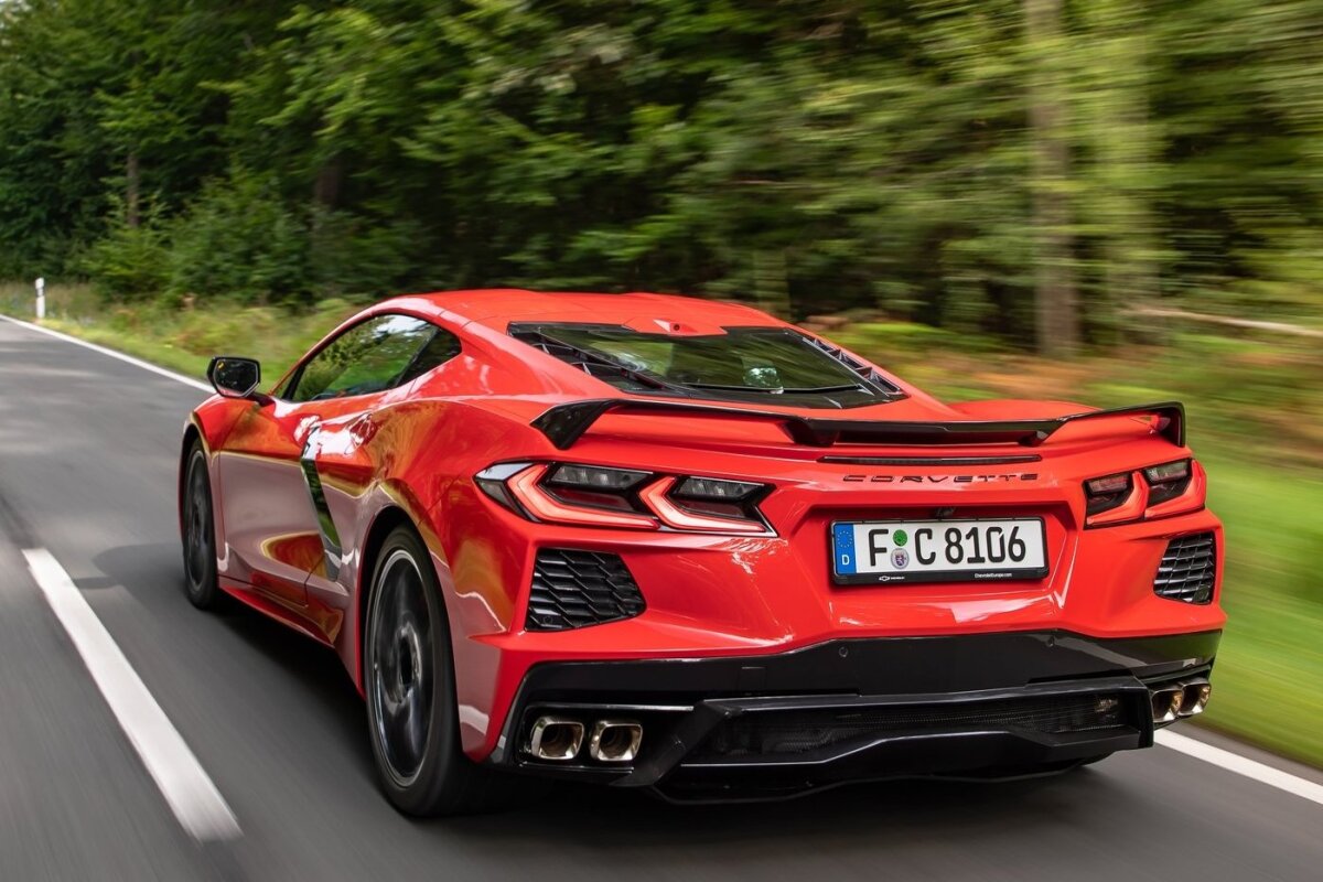 Chevrolet Corvette Stingray EÚ - 2021