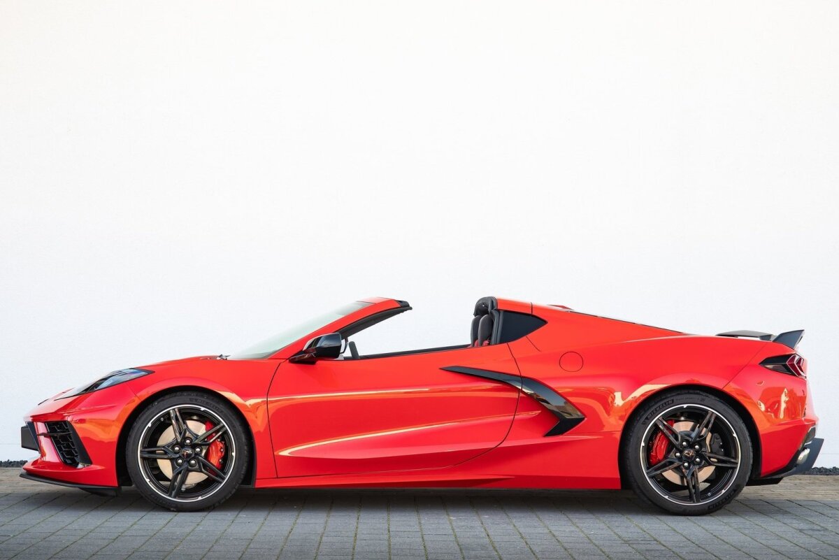 Chevrolet Corvette Stingray EÚ - 2021