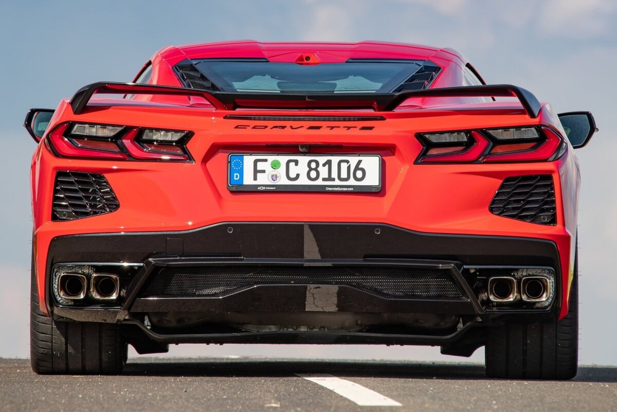 Chevrolet Corvette Stingray EÚ - 2021