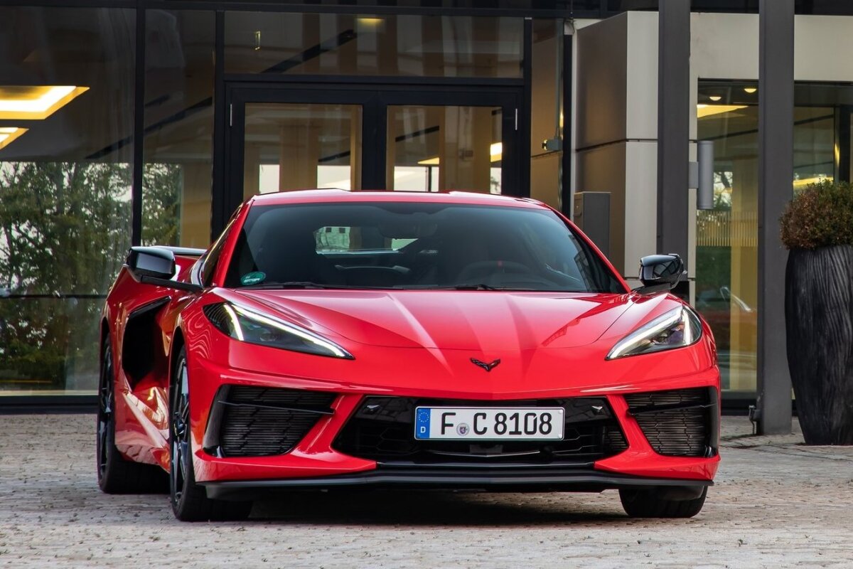 Chevrolet Corvette Stingray EÚ - 2021