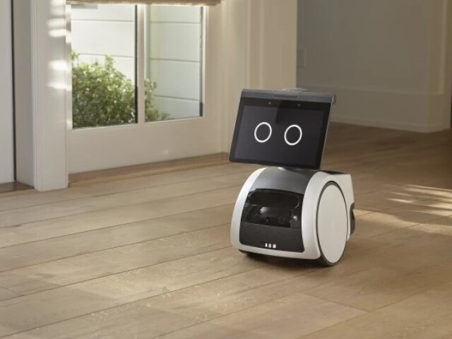 Amazon, Astro, domáci robot, robot