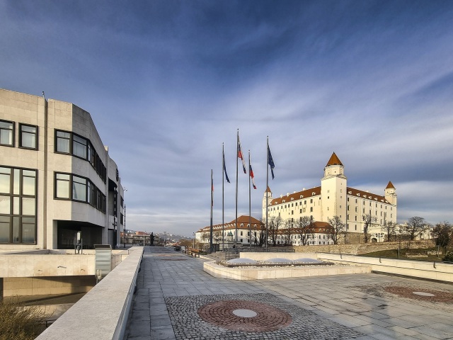 Bratislavský hrad / Národna rada /