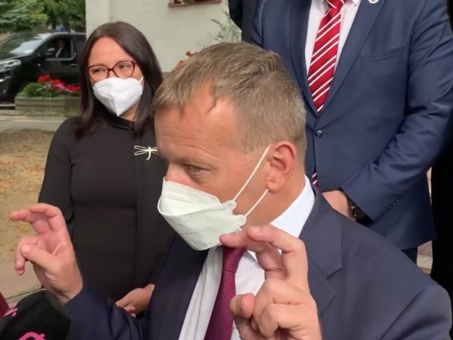 Boris Kollár, nemocnice