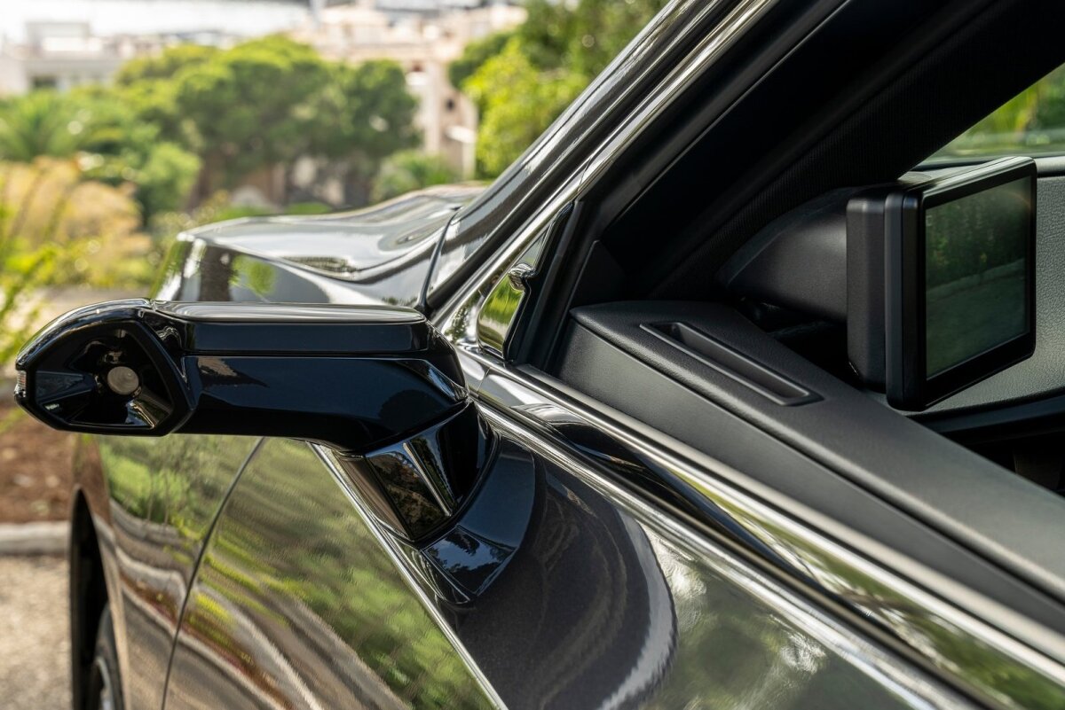 Lexus ES 300h - 2021