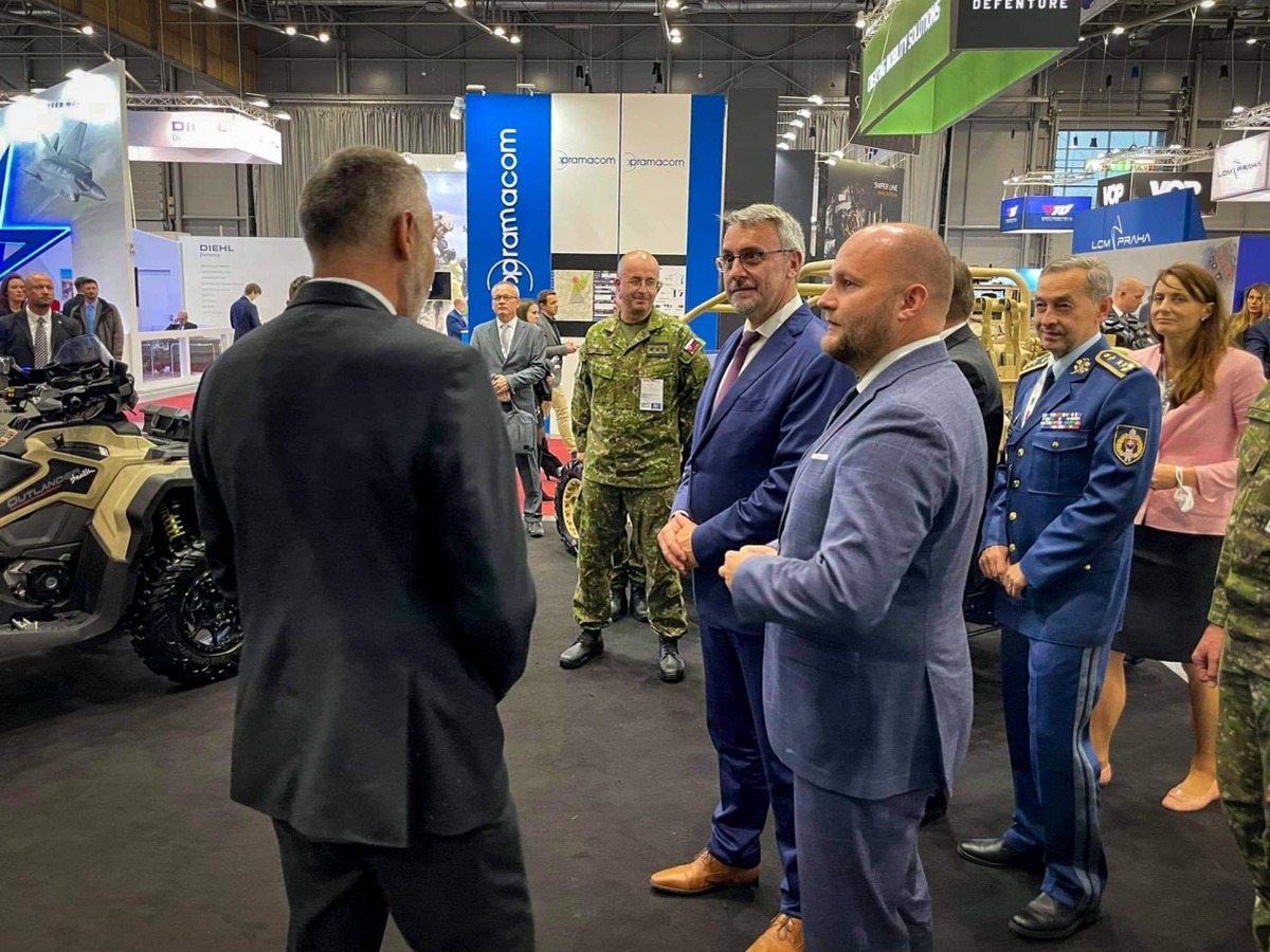 DN - Zdroj: FB Jaro Naď - minister obrany SR, OĽANO