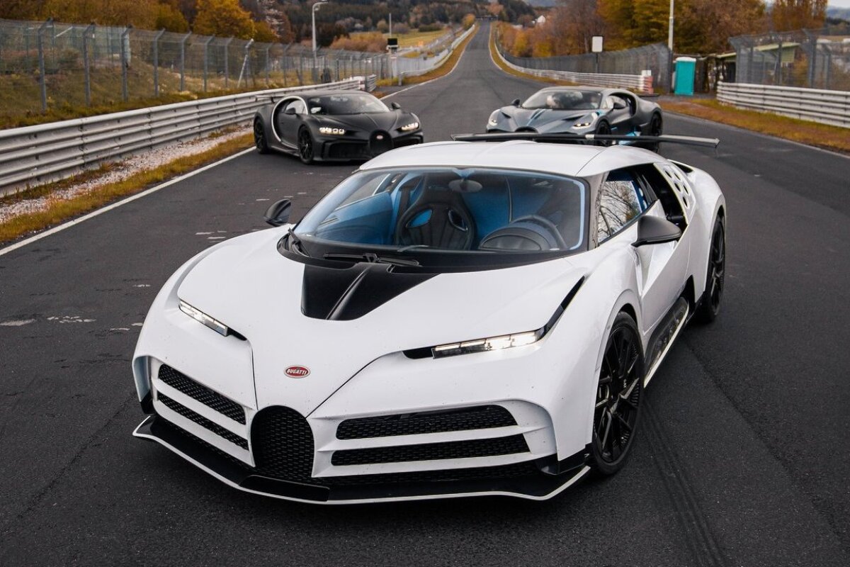 Bugatti Centodieci - 2021