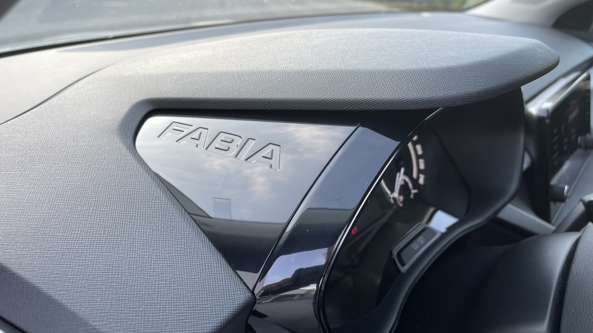 Škoda Fabia Ambition 70  kW 5MT (2021)
